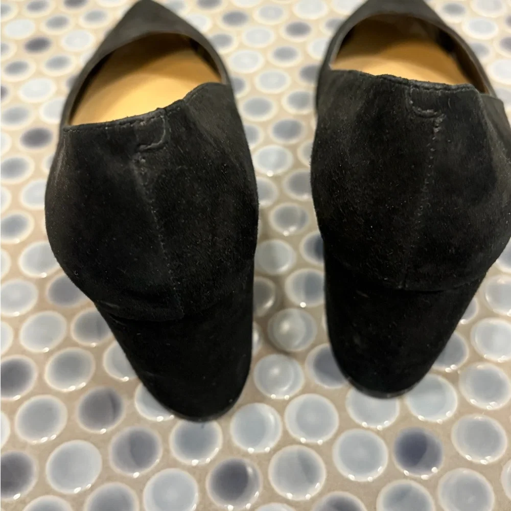 Marc Fisher Black Pointed Flats - Picture 2 of 5